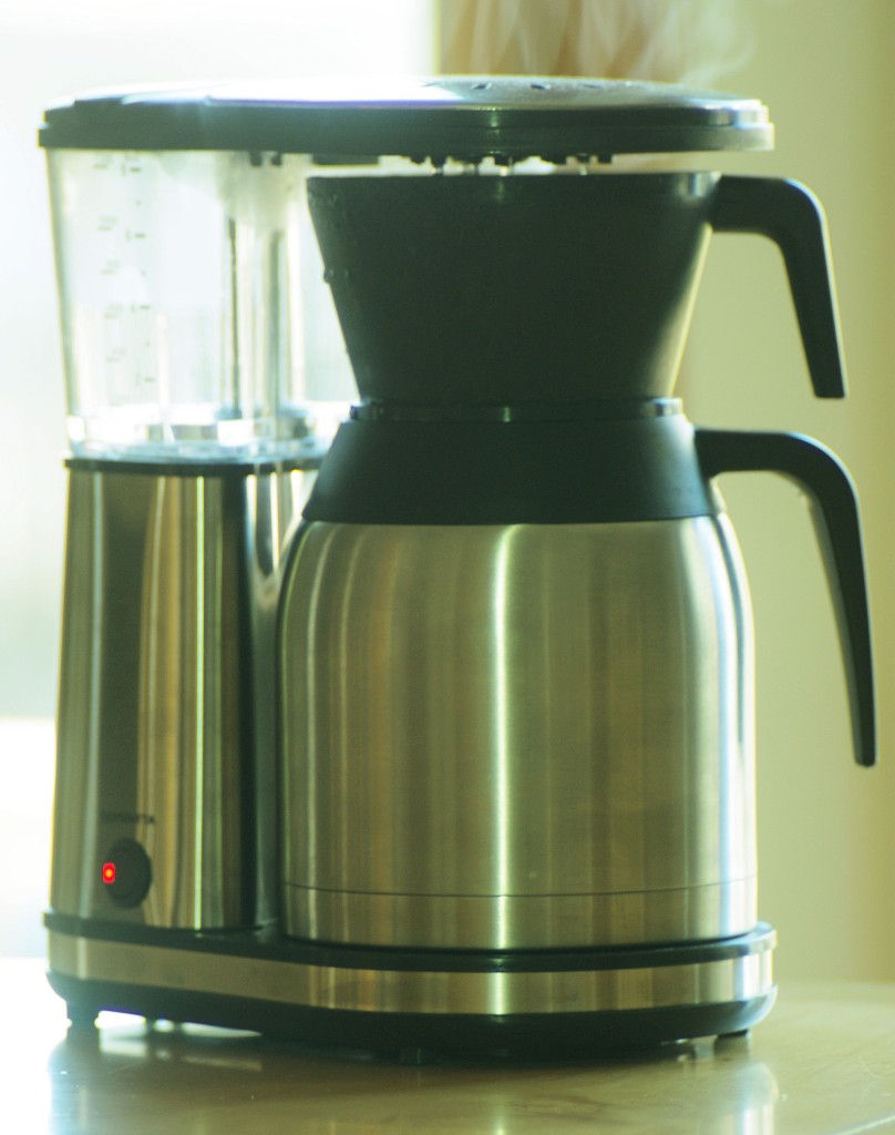 Bonavita Automatic Drip Coffee Brewer 2014 Version (BV1900TS) Coffee